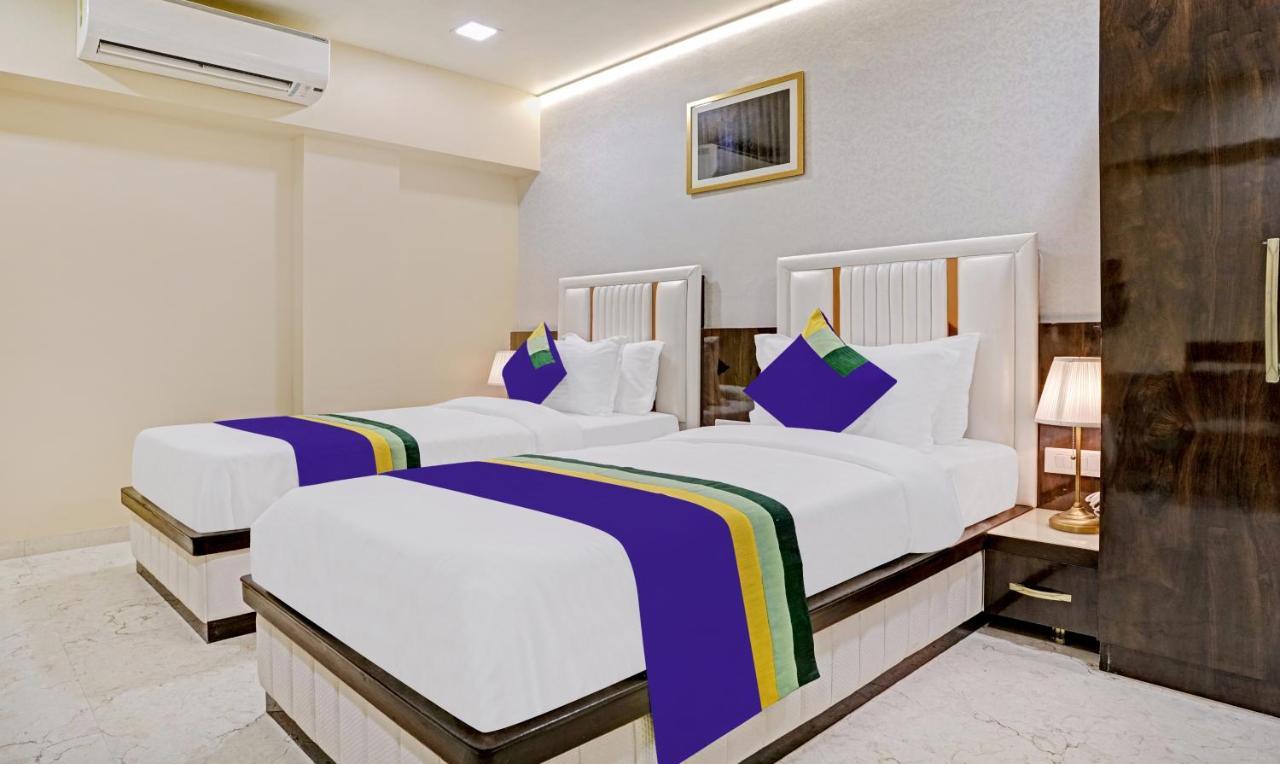 Treebo Premium Golden Bliss Trimurti Nagar Square Нагпур Екстериор снимка