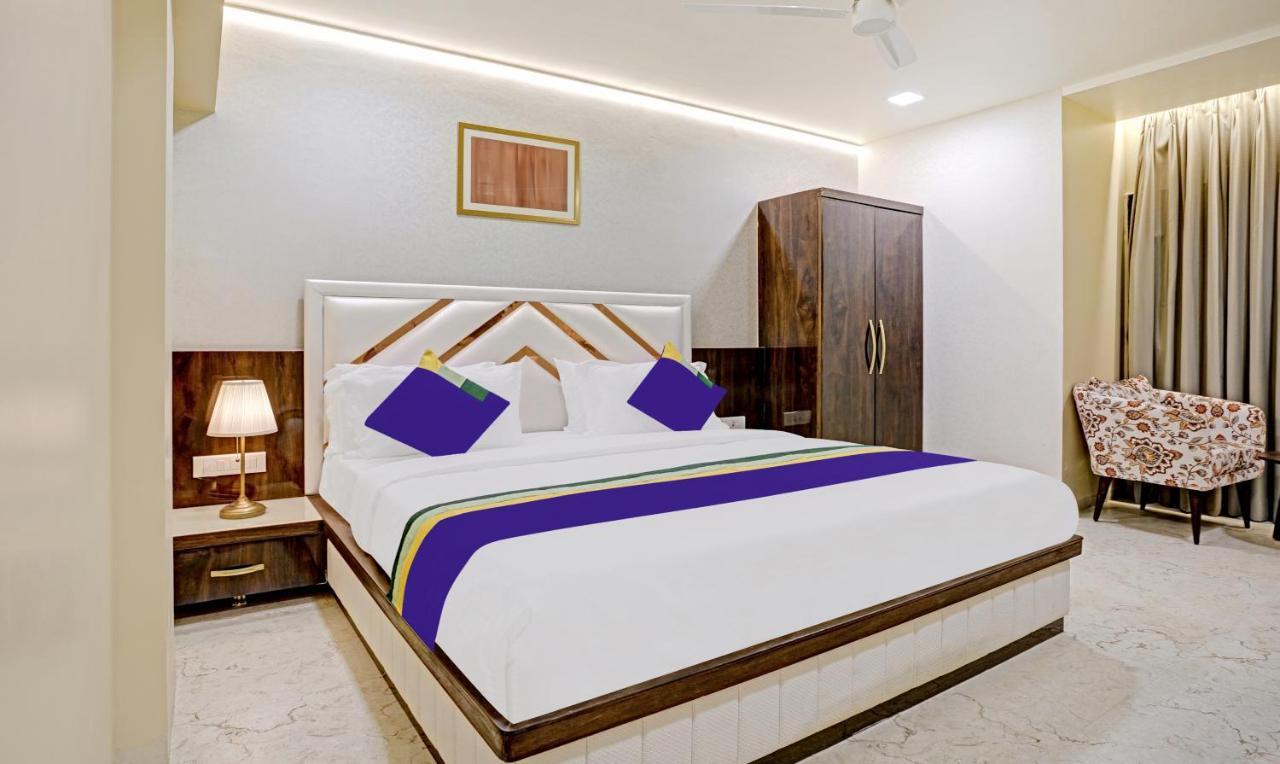 Treebo Premium Golden Bliss Trimurti Nagar Square Нагпур Екстериор снимка