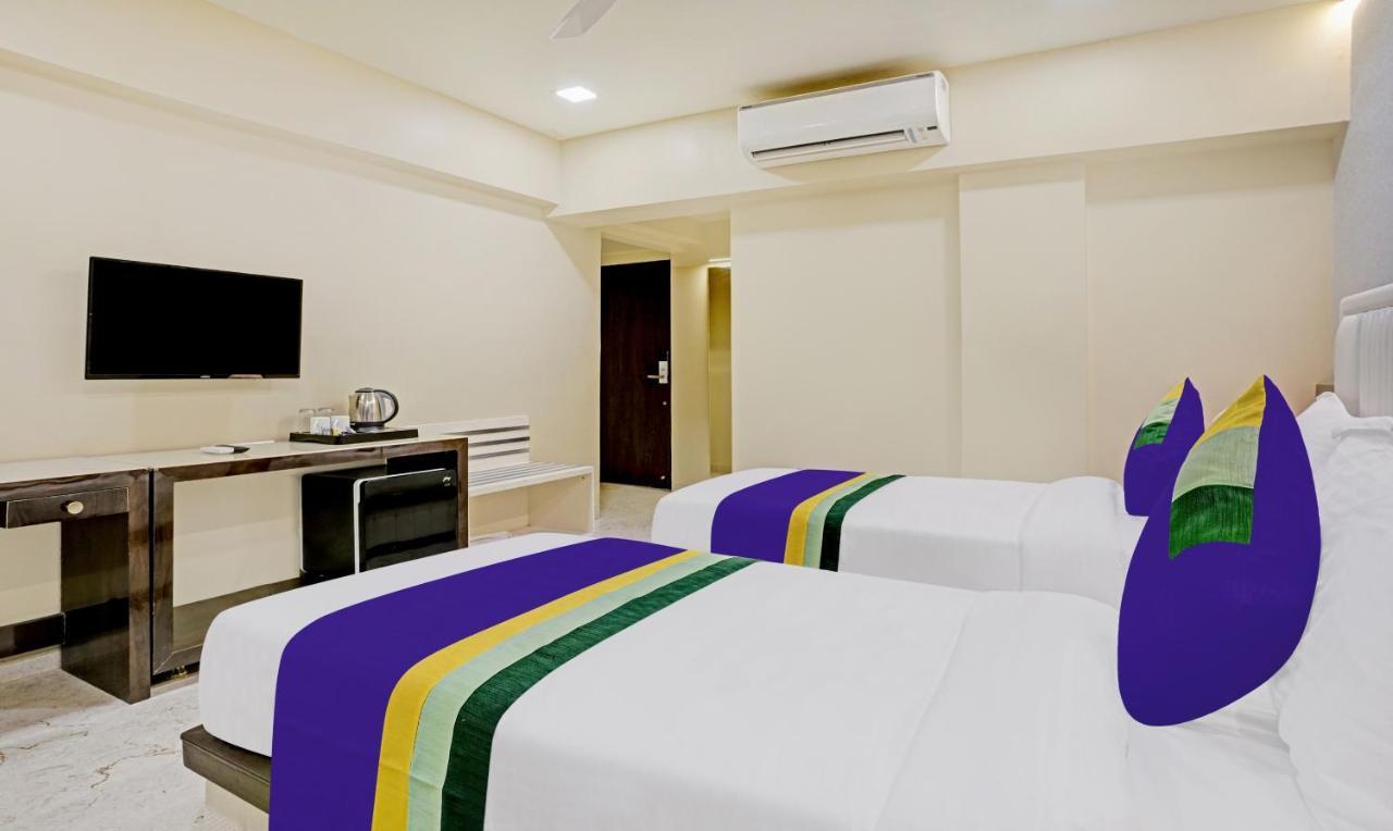 Treebo Premium Golden Bliss Trimurti Nagar Square Нагпур Екстериор снимка