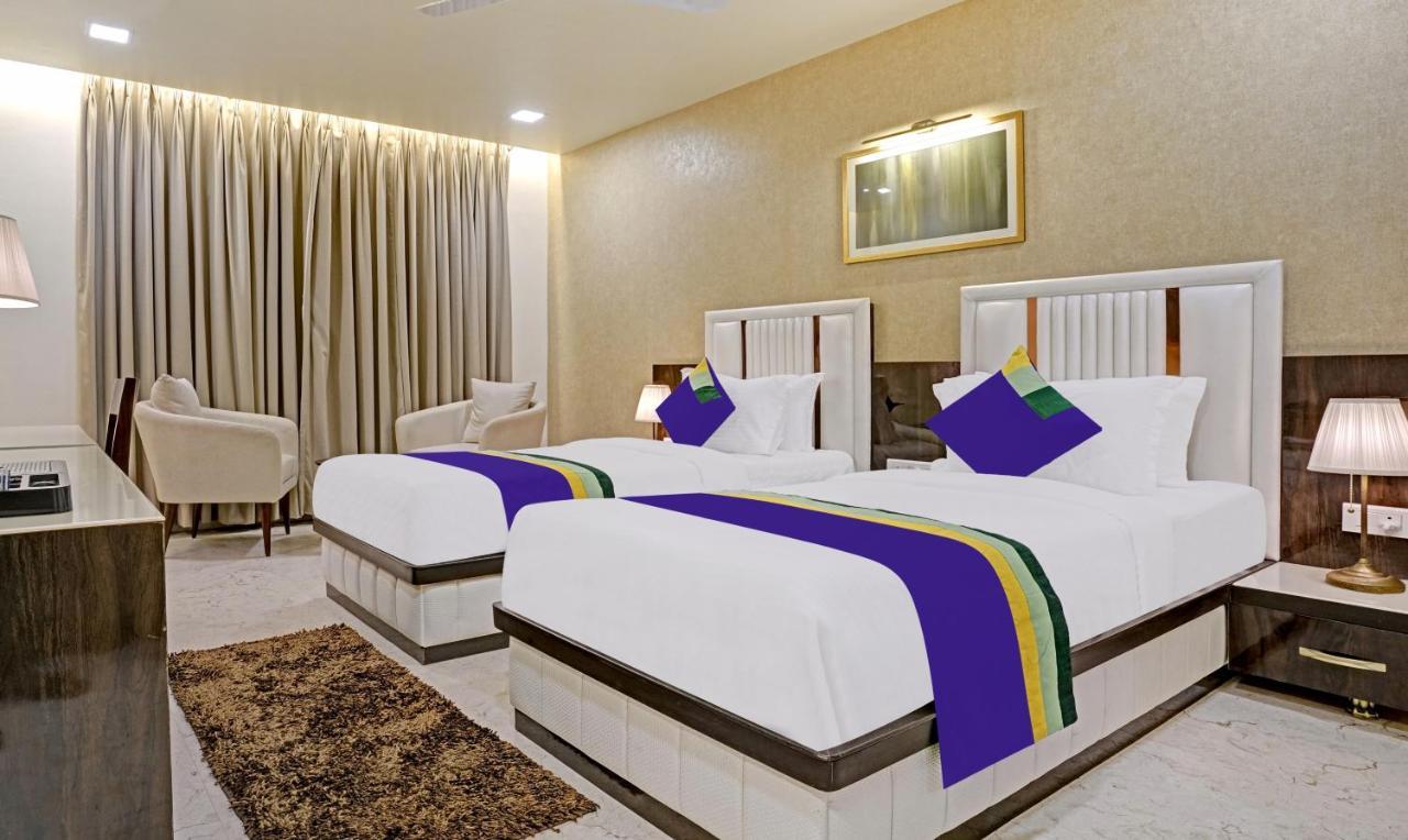 Treebo Premium Golden Bliss Trimurti Nagar Square Нагпур Екстериор снимка