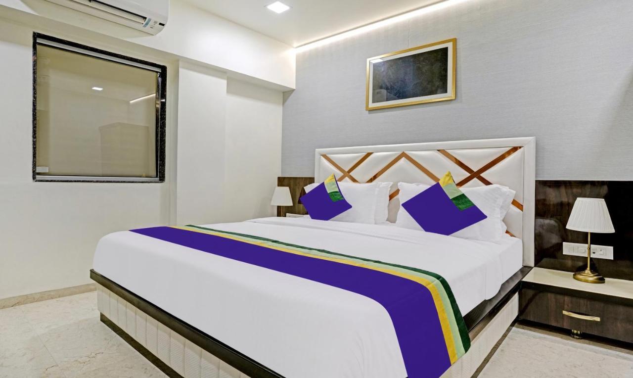 Treebo Premium Golden Bliss Trimurti Nagar Square Нагпур Екстериор снимка