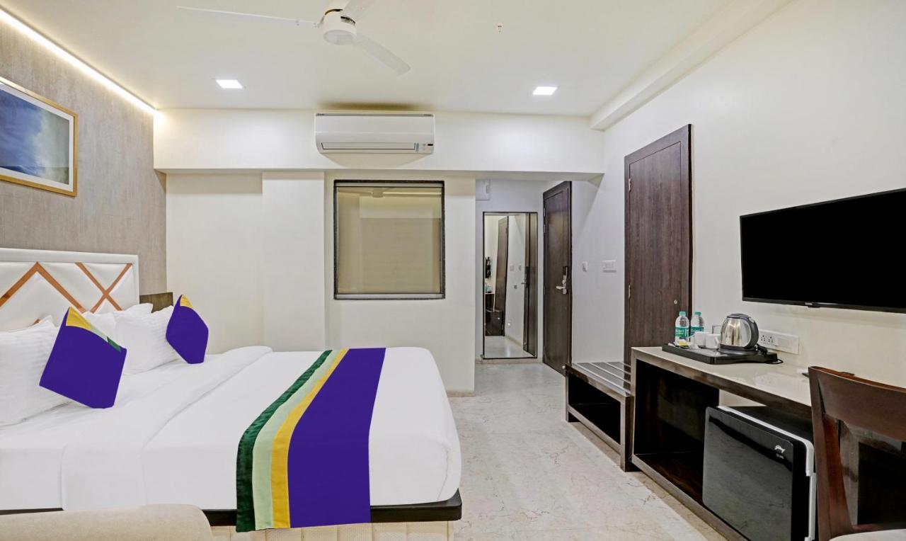 Treebo Premium Golden Bliss Trimurti Nagar Square Нагпур Екстериор снимка